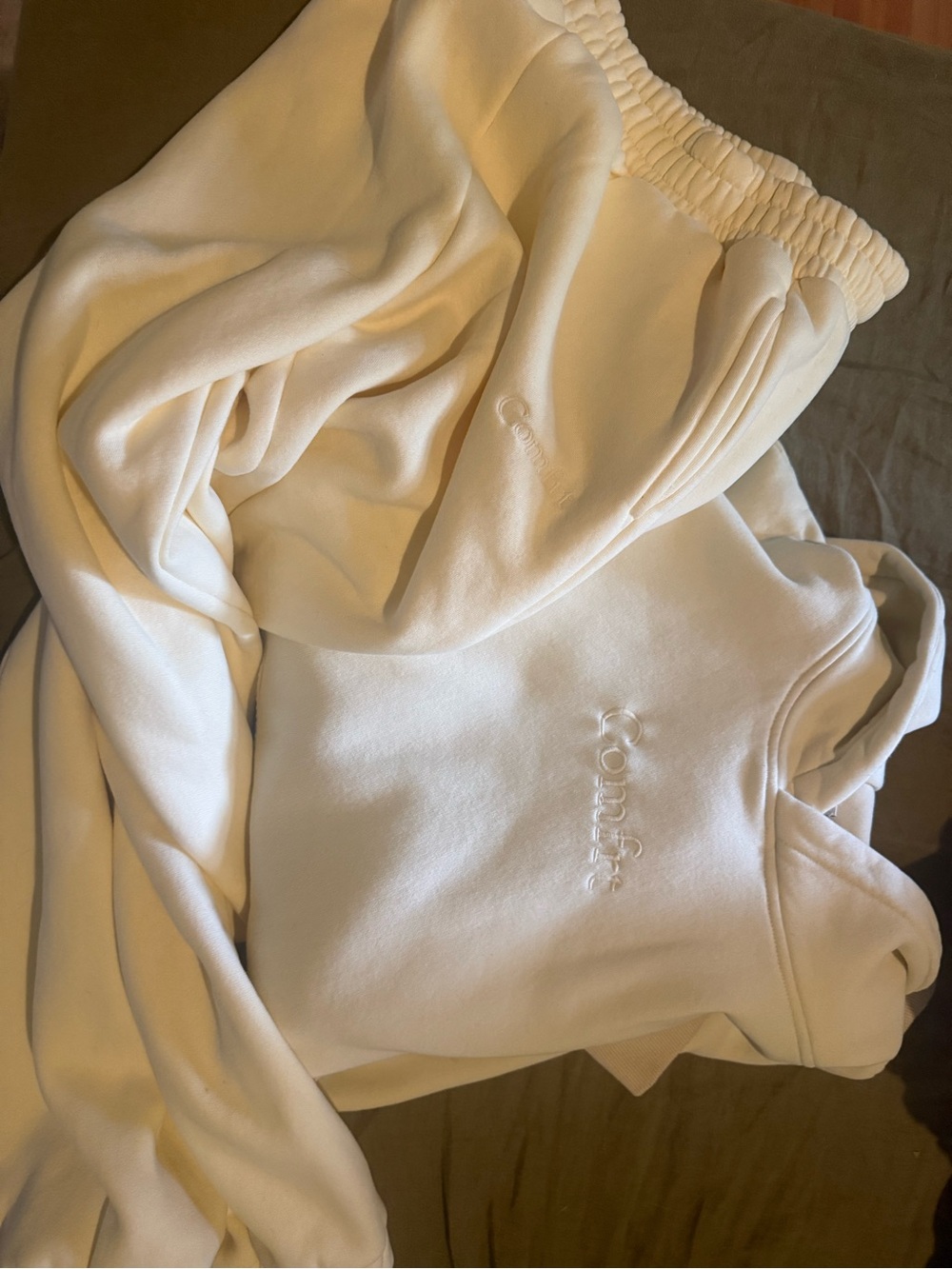 Cream Cozy Hoodie and Sweatpants Set - Women